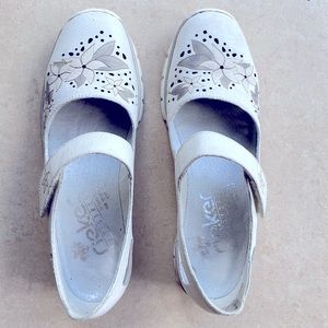 Rieker antistress walking shoes